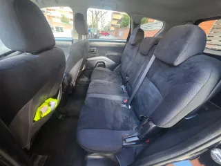 Mitsubishi Outlander 2009