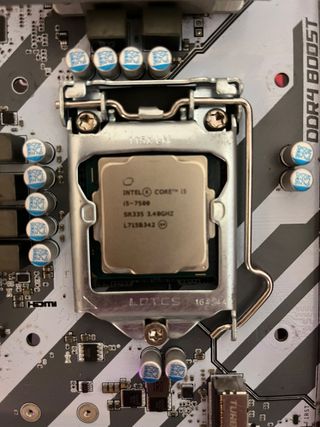 Processador Intel i5 + 8GB RAM DDR4