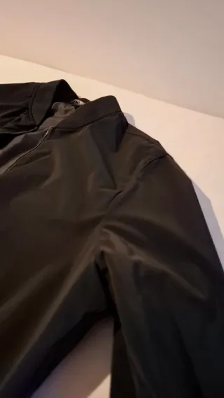 Chaqueta Bomber Zara Negra Talla M