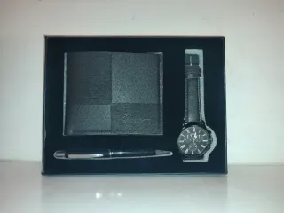 Set Regalo San Valentín: Cartera, Reloj y Bolígraf