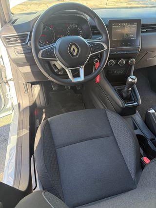 Renault Clio 5 V 2024