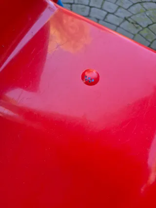 Tobogán infantil rojo y azul