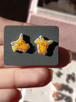 Pendientes Pikachu