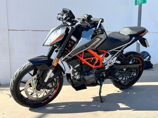 KTM Duke 125 2022 (15 cv)