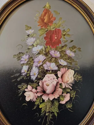 Quadro oval com flores, estilo vintage