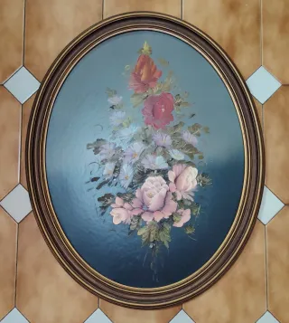 Quadro oval com flores, estilo vintage