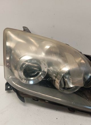 463132 faro upm60gf20 toyota avensis berlina (t25)