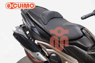 KYMCO AK 550