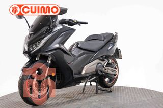 KYMCO AK 550