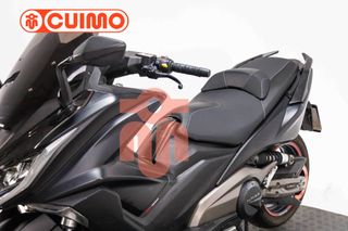 KYMCO AK 550