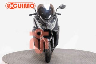 KYMCO AK 550