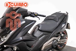 KYMCO AK 550
