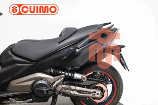 KYMCO AK 550