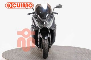 KYMCO AK 550