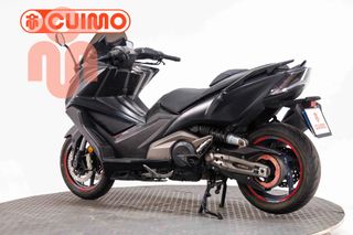 KYMCO AK 550