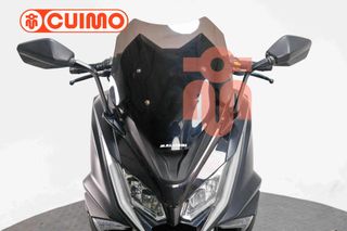 KYMCO AK 550
