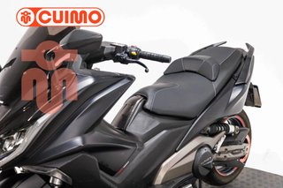 KYMCO AK 550