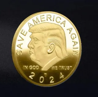 Moneda Donald Trump Chapada en Oro