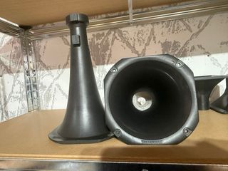 Trompetas de 1” y difusores