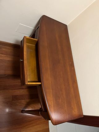 Mueble recibidor de madera