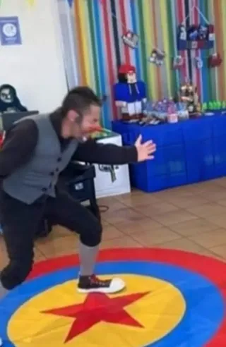 Pista de baile escenario infantil