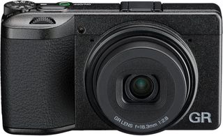 Ricoh GR IV NUEVA 3 años Garantía