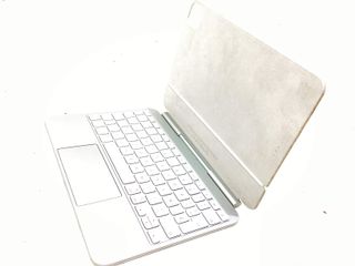 otros perifericos apple a2975