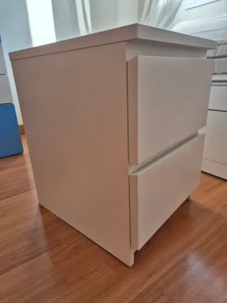Mesita de noche Ikea blanca