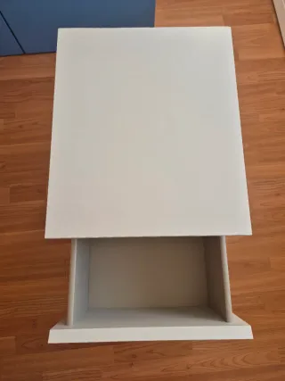 Mesita de noche Ikea blanca