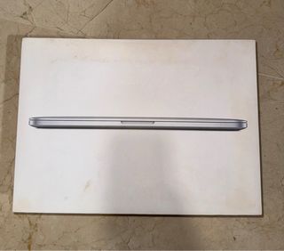 Caja MacBook Pro