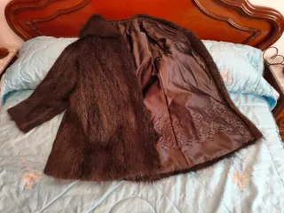 Abrigo de piel marrón mujer