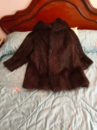 Abrigo de piel marrón mujer