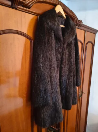 Abrigo de piel marrón mujer