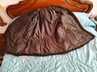 Abrigo de piel marrón mujer