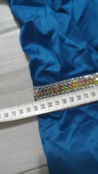 Abito da sera blu,mai indossato.. a sirena