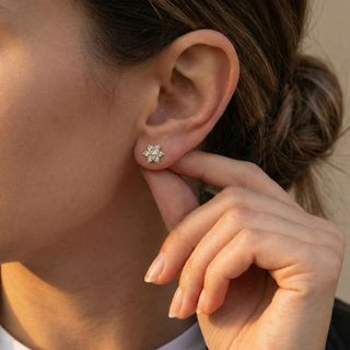 pendientes oro 18k con piedra