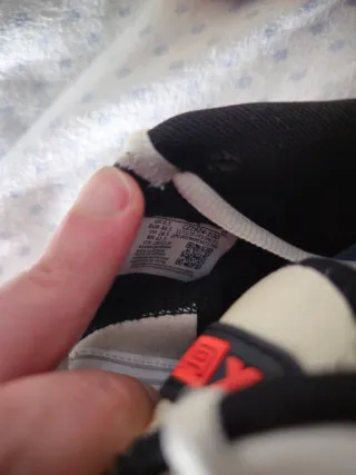 Nike Vapormax EVO Rojo Blanco