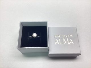 sortija oro 18k con diamante de laboratorio