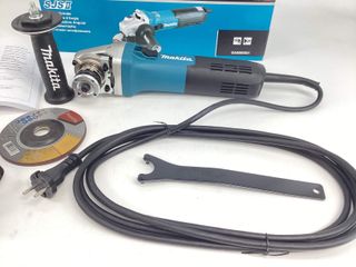 radial makita ga5090x01