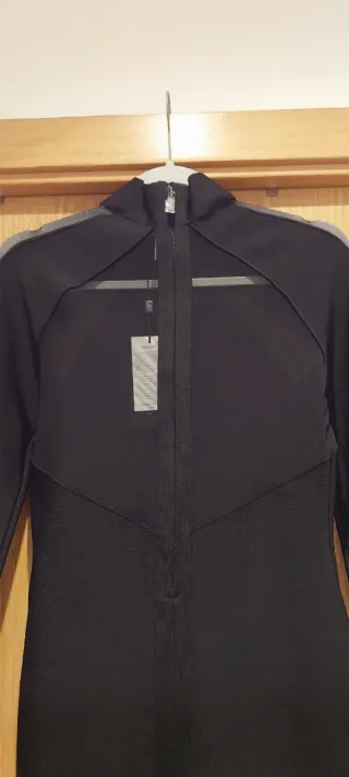 Vestido Guess Preto Manga Longa