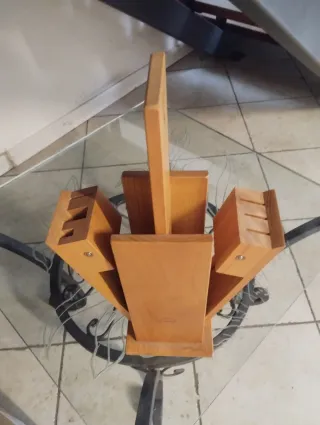 Ceppo porta coltelli in legno