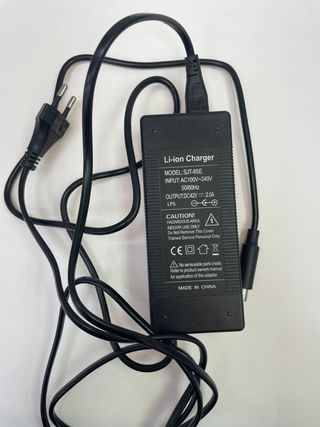 Patinete Electrico Xiaomi Scooter Essential