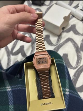 Reloj Casio Dorado Rosado Mujer