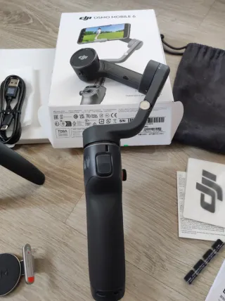DJI Osmo Mobile 6 Gimbal para smartphone