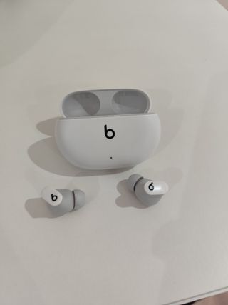 Beats Studio Buds Brancos - Como Novos