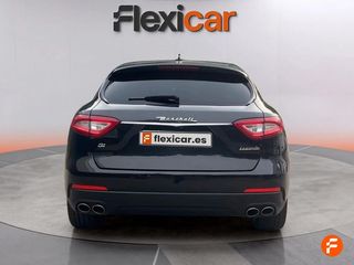 Maserati Levante V6 350 HP AWD