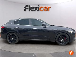 Maserati Levante V6 350 HP AWD
