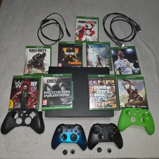 Xbox One X 1TB + 2 Mandos + Juegos
