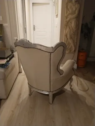 Sillón Luis XV Beige Restaurado en pan de plata