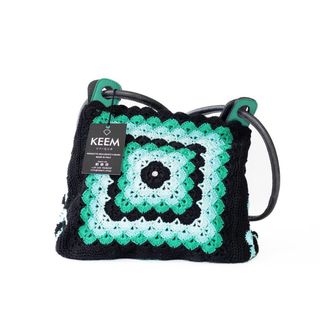 Borsa crochet verde realizzata a mano